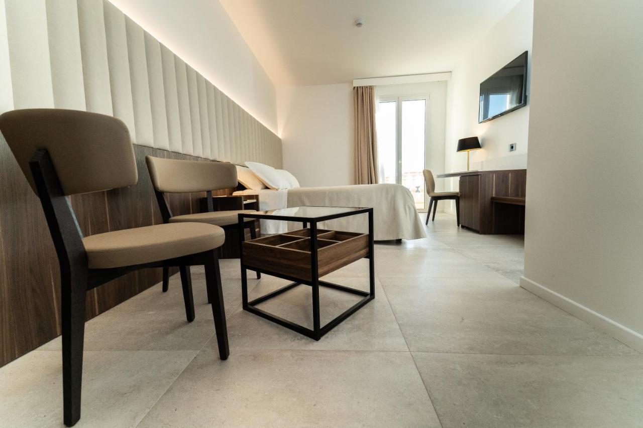 פורטו צ'זראו Hotel Falli מראה חיצוני תמונה