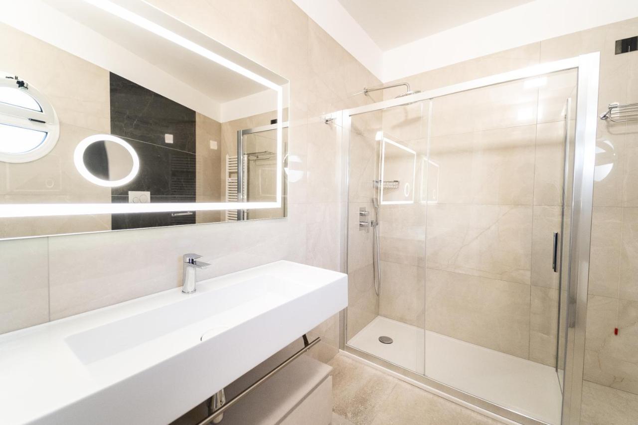 פורטו צ'זראו Hotel Falli מראה חיצוני תמונה