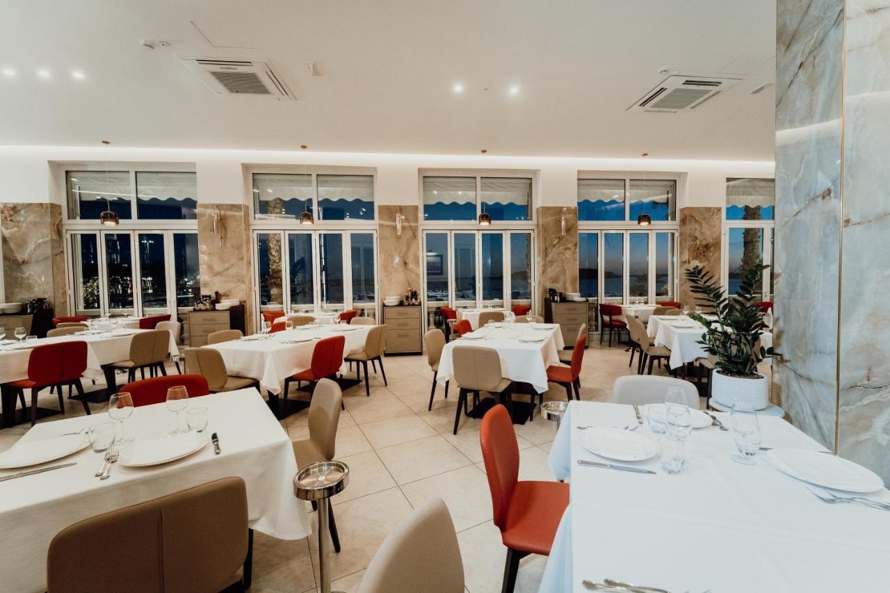 פורטו צ'זראו Hotel Falli מראה חיצוני תמונה