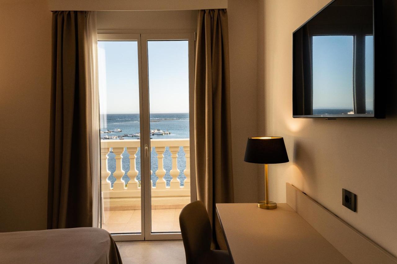 פורטו צ'זראו Hotel Falli מראה חיצוני תמונה